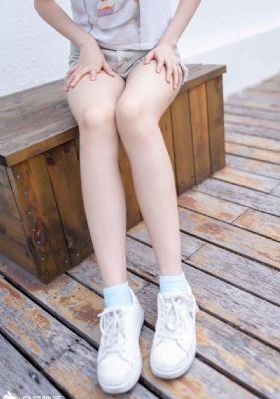 日韩免费发色_超清BD在线观看