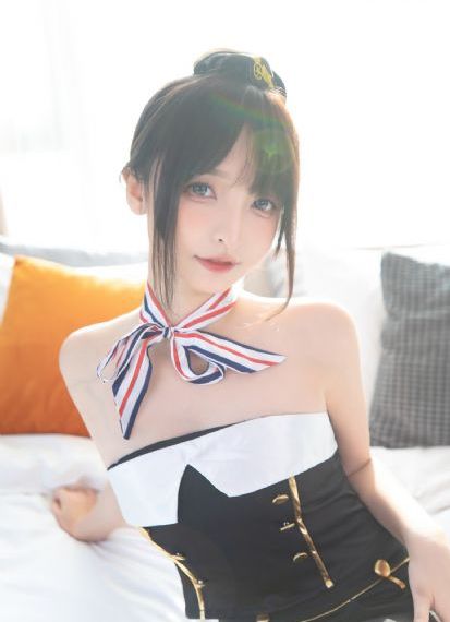 欧美复古坡跟凉鞋_超清高清完整版